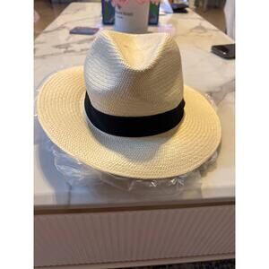Panama Hat in White